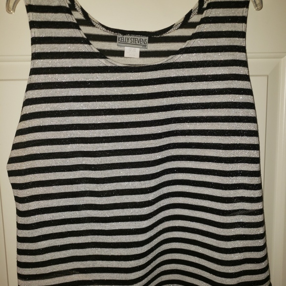 Tank - Picture 2 of 5